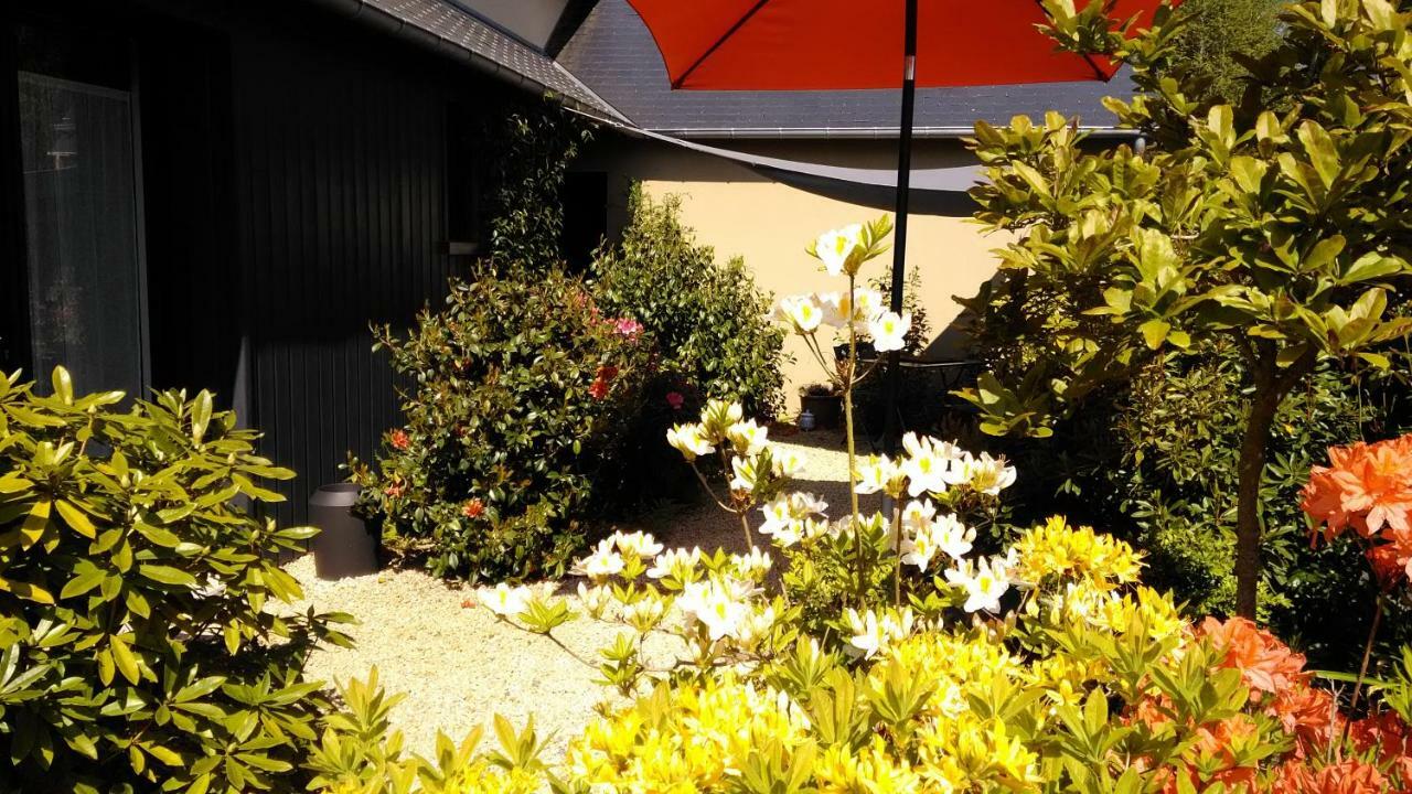 Les Muscaris Bed & Breakfast Le Minihic-sur-Rance Екстериор снимка